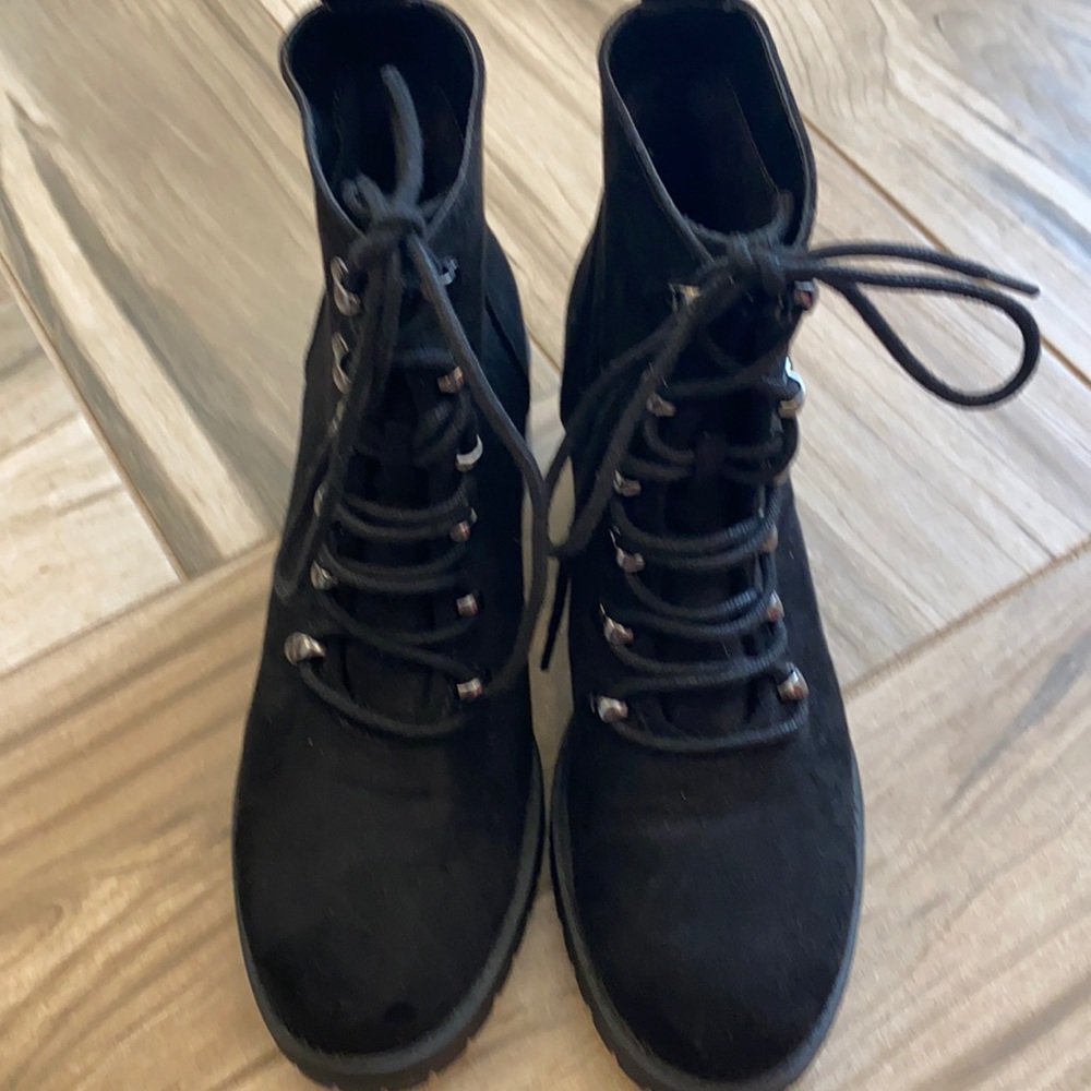 New without tags faux suede combat boots